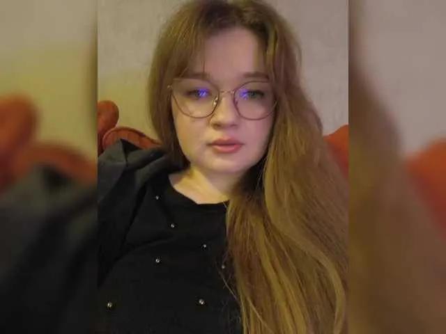 SweetKarinaa — Freechat on BongaCams