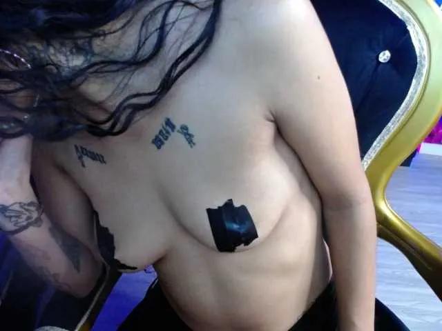 Sweettpleasure on BongaCams 