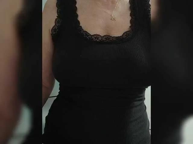 Tata42 on BongaCams 
