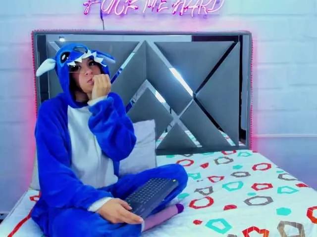 TeenLustLive- — Hello! Welcome to my room!