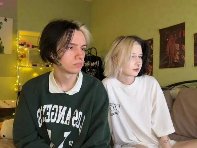 VeryRareTwins — Freechat on BongaCams