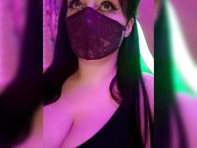 YennSI on BongaCams 