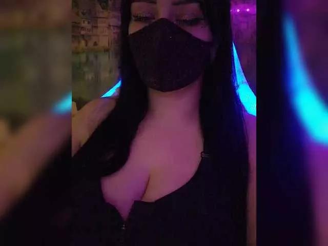YennSI on BongaCams 