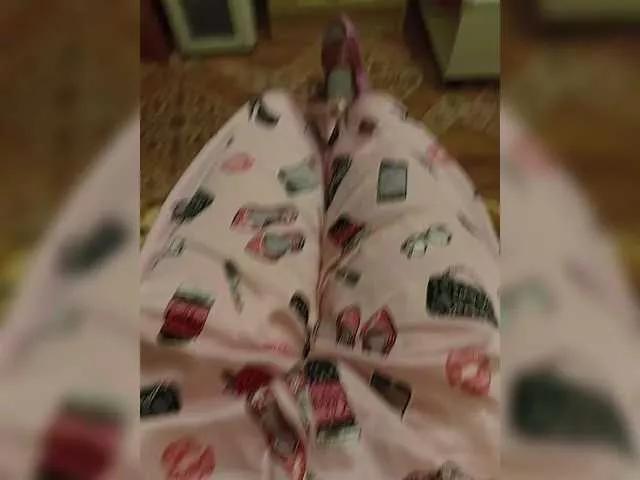 ZaraSss on BongaCams 