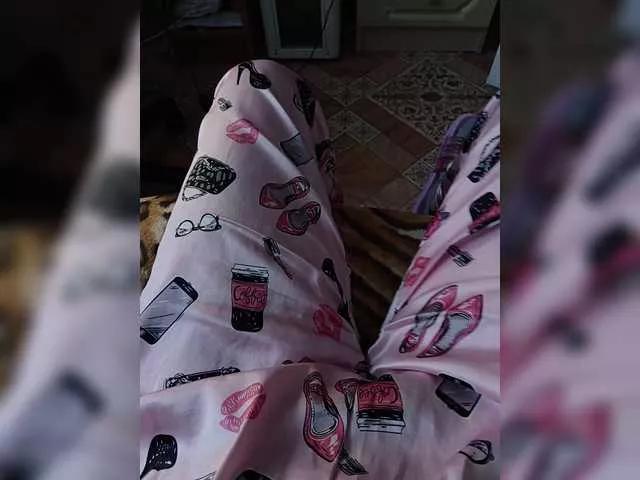 ZaraSss on BongaCams 