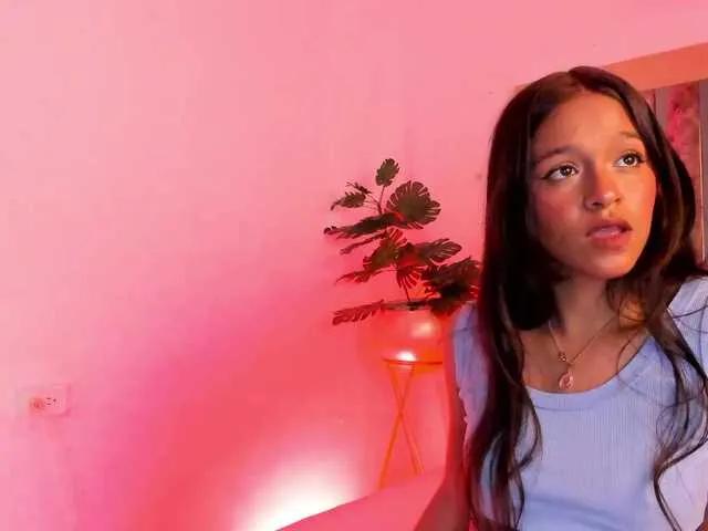 zoee-evans on BongaCams