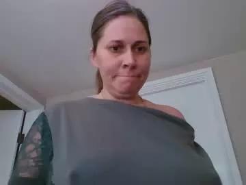 _toofunnysluts_ on Chaturbate 