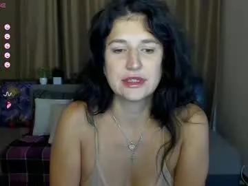 alianna_solo_kiss on Chaturbate 