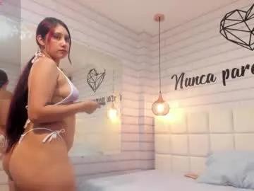 annie_cute18 — GOAL: whip Titis  [30 tokens remaining] come and fuck me #18 #smalltits #lovense #bigass #squirt #submissive