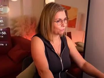 annielight — GOAL: bite lip (13 tk remaining) Welcome! Pvt is open :) #pvt #c2c #legs #soft #mommy