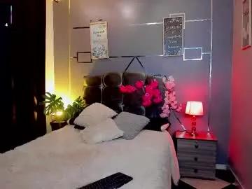 antonellastar24_ — GOAL: suckdilodo [53 tokens remaining] :) #young #18 #bigass #smalltits #twink