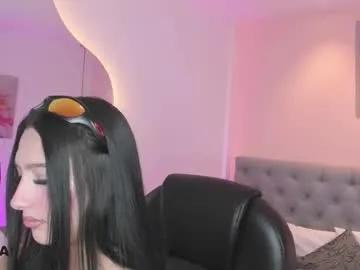 ashlie_dixon1 — Ashlies room Hello honey, we are back, come and get wet next to us, it will be too hilarious, we wait for you - Goal: Nake me, explore me cum for you #slim #smalltits #skinny #cute #teen