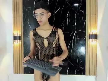 billy_jamees — GOAL: Sexy Dance [30 tokens remaining] Welcome to my room! #femboy #18 #young #couple #twink