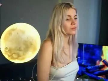 blushkitty — GOAL:Play coquettishly with your hair ^^ today is the day when you can bring me to a cosmic orgasm, don't miss it, join the madness soon =) #18 #new #skinny #blonde #shy [2 tokens remaining]