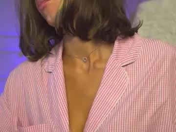 danielle_thomas on Chaturbate