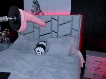 daniphoenixx —  Slow, wet and deep ... do you dare? | #deepthroat #latina #saliva #fuckmachine #18 |