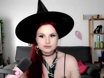 dellacrush_ —  GOAL: What is your favorite horror movie? - 1 of 10 -  [100]  #nonude #glasses #mistress #sph #redhead Hey, I'm Della!  Online from Monday through Wednesday, Saturday and Sunday from 19:00 (GMT+2), Thursday and Friday off