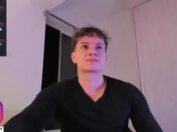 derekolsen_ on Chaturbate 