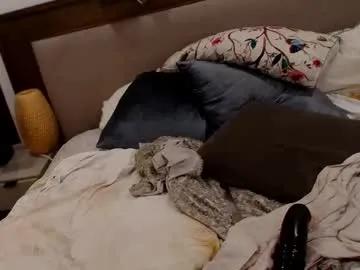 dudecuzbeo —  straight kinky dirty slut on cam legs wide apart pulling hiis ass cheeeks to display his overly fuck dirty slut hole for anyone to wtch