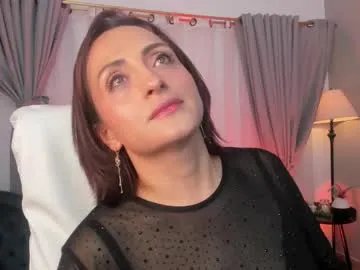 evazul —  Do you dare to check why no one forgets a woman like me? // GOAL: Show Breasts [28 tokens left] #pantyhose #milf #feet #heels #hairy