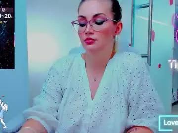 evelyne_rose on Chaturbate 
