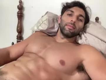 fitcurvyman4fun_69 on Chaturbate