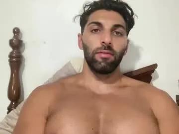 fitcurvyman4fun_69 on Chaturbate