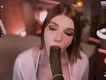 fluffyellie on Chaturbate 