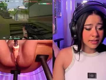 ginakurt_ — GOAL: I'm ready to you my machine! My pussy drips with a ctrl x3 min [561 tokens remaining] BIG ASS, FUCKMACHINE & GAMING FUN ENJOY MY SHOW!  #anal #18 #fuckmachine #bigass #squirt