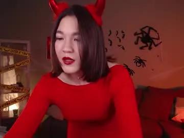 halle_berrry on Chaturbate 