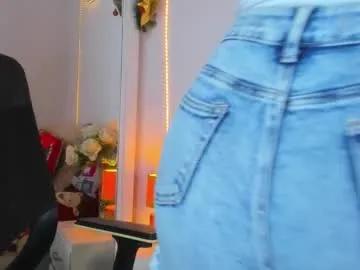 helena_santos01 on Chaturbate