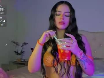 holly_444 on Chaturbate 