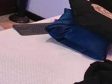 hurrem_99 — GOAL: Spank hard my ass x5  Welcome to my room! #milf #bigpussylips #bbw #chubby #curvy