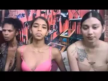 indiansexyslender4u2luv on Chaturbate 