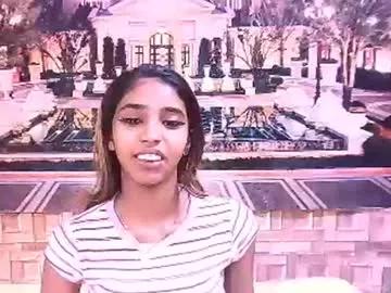 indiansexyslender4u2luv on Chaturbate 