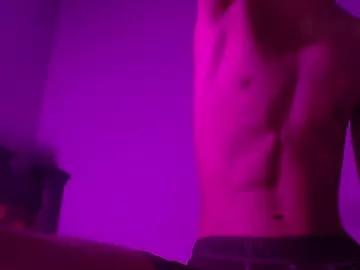 isaaclatino on Chaturbate 
