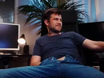 jackoffdude85 on Chaturbate