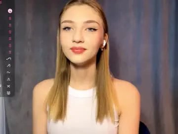 janitamunerlyn — goal  I lick my fingers sweetly                  #shy #new #blonde #18 #lovense [15 tokens remaining]