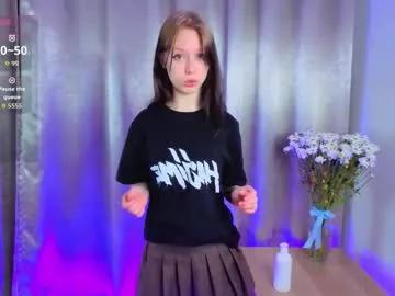 joyce_murphy — GOAL: Play with nipples (close-up ) [0 tokens remaining] Welcome guys!!! My name is Wendy  !!!!!!!  #lovense #new #shy #smalltits #18