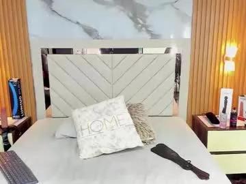 karolandluna on Chaturbate