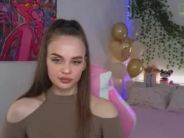 kristen_sayles — Goal: show ass #petite #shy #lovense #twerk #party #kinky - Next Goal: tease my cute tits