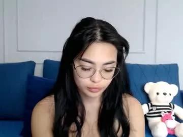 little_v1rgin_angel on Chaturbate 