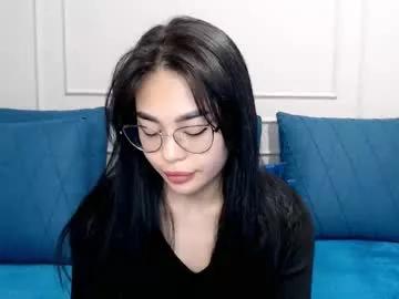 little_v1rgin_angel on Chaturbate 