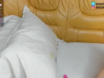 littlepinky77 on Chaturbate