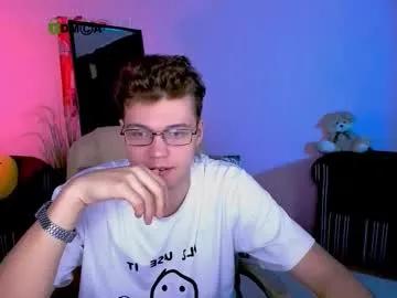 lucas_long_ — GOAL: make me smail [10 tokens remaining] Welcome to my room!I'd be glad to meet you #cute #dirtytalk #bigdick #glasses #lovense
