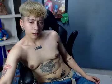 luke_morgans — naked [99 tokens left] im transmasculine #ftm #skinny #hairy #smalldick #bigclit