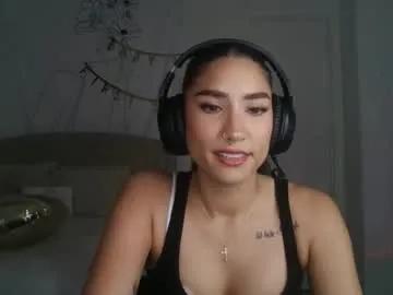 luvvvxliv — day 5 come keep me company while I play around  #new #latina #young #natural