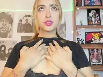 meeowlody — GOAL: Stripteaseee [640 tokens remaining] Come and have a good time together #nonude #heels #milk #pantyhose #anal