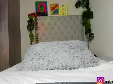 michele_rooss00 — Help me running and getting a delicious squirt.. #asia #feet #anal #latina #c2c