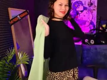 moco_choco — GOAL: Srap off and apply some oil on shoulders [4 tokens remaining] nice day  with nice guys #curly #18 #nonude #braces #asian